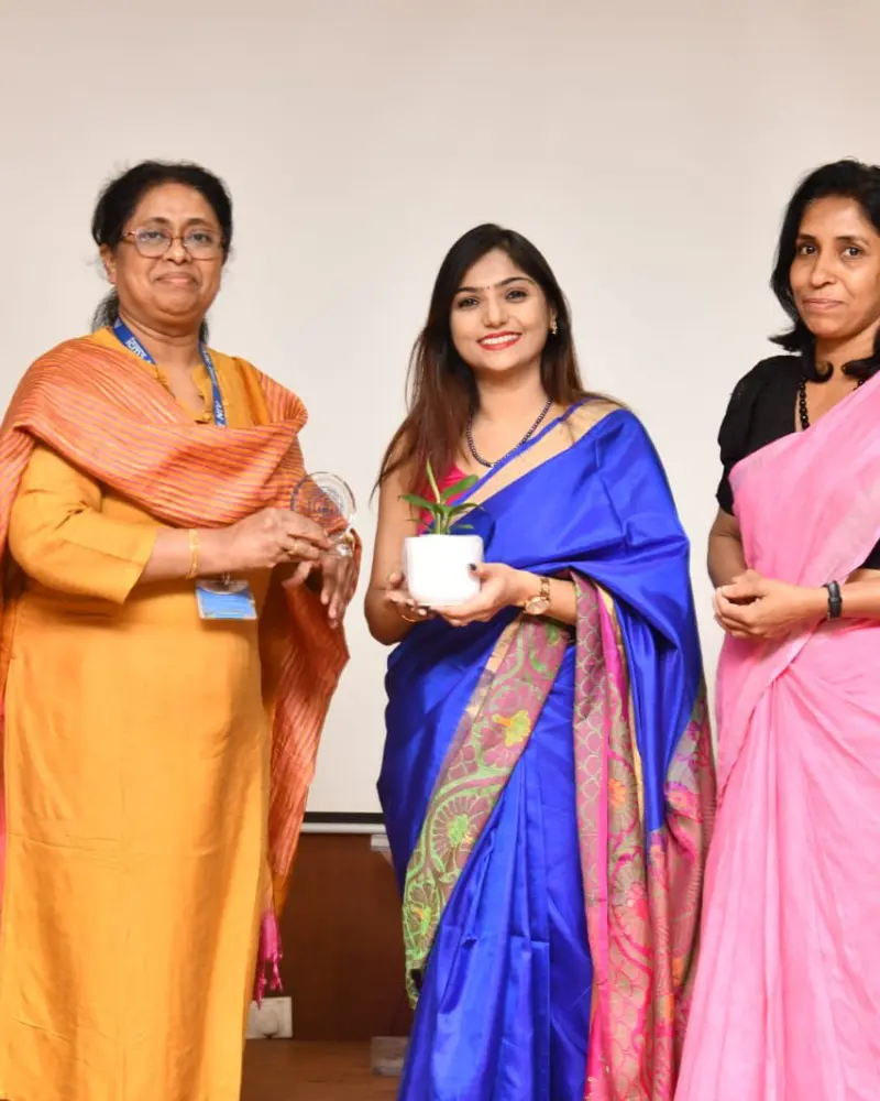 Dr. Rashmi Bhamare, Award